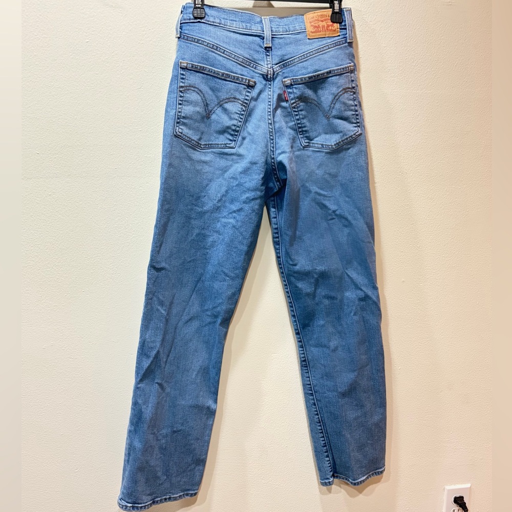 Levi’s Ribcage Straight - Picture 3 of 7